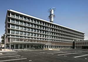 福島県警本部が新庁舎で業務開始