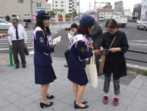  愛知県天白署で連休明けの事故防止・防犯啓発キャンペーン