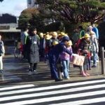 千葉県四街道署で児童の交通安全対策「止まってくれてありがとう！」を推進