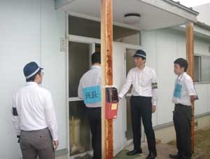  佐賀県警が児相と合同で児童虐待現場対応訓練