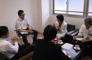 京都府警と児童相談所で虐待対応の緊急ミーティング