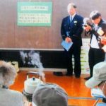 長崎県対馬北署が認知症高齢者の声掛け訓練に協力