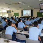 長野県警が警察学校で語学のオンライン授業を実施