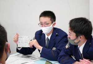 岩手県警察学校で新聞トレーニング講座開く