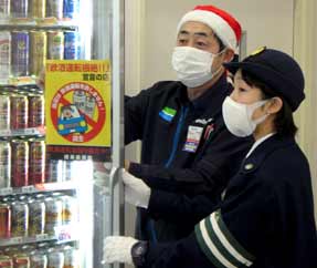  岐阜県警が“家飲み”後の飲酒運転防止へ啓発活動