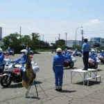 新潟県警交機隊で交通部長の服装点検・車両点検を実施