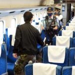 愛知県警鉄警隊が新幹線を使用した緊急事態対処合同訓練を実施