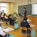福岡県朝倉署が高校生向けのネット非行防止教室開く