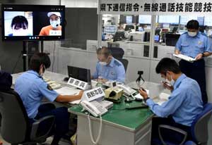  長野県警が通信指令・無線通話技能競技会を開催