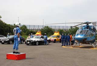  愛知県高速隊が航空隊と連携した交通指導取締りを実施
