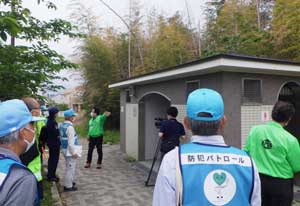  愛知県緑署で自治会・区役所と協力した「まちの防犯診断」