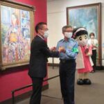 岡山県倉敷署が美術館の名画とタイアップの防犯イベント行う
