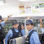 静岡県天竜署が電車内に交番速報を掲載