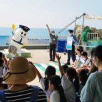 新潟県警が水族館と連携して横断歩行者事故防止の広報啓発活動