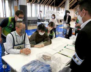  京都府警が他機関と大規模災害時の検視・遺族支援の連携訓練