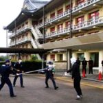 奈良県奈良署・天理署が奈良マラソン2022のテロ対処訓練