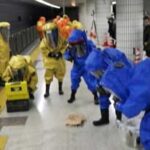 北海道警が札幌市交通局・消防局と合同でNBCテロ対処訓練