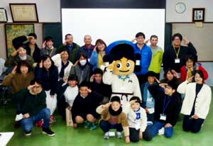 宮崎県の企業・県警が協力して子供・高齢者のサイバーセキュリティ体験学習行う