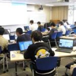福岡県警が福岡工業大学でサイバー犯罪捜査体験会