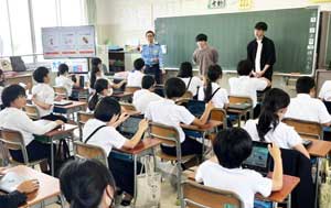 石川県警がサイバーセキュリティのゲームアプリで小学生に授業