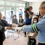 石川県警が県内初のサポートカー限定免許取得者を広報大使に委嘱