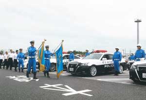 埼玉県警で夏の交通事故防止運動出発式を実施