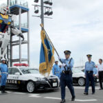 神奈川県警がガンダムファクトリーで交通安全運動出発式