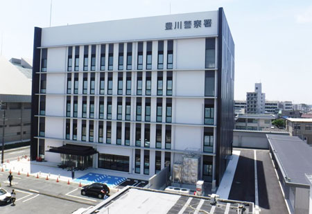 愛知県豊川署が新庁舎で一般業務開始