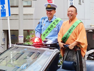 埼玉県警がさいたま市で交通安全出発式を開催