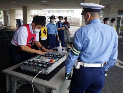 千葉県習志野署が事業所職員による自動車安全運転競技会開く
