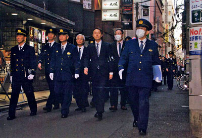 埼玉県警が大宮駅周辺の繁華街・歓楽街を合同査察