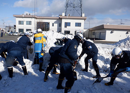 北見方面が関係機関と暴風雪等想定の災害警備訓練を実施