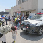 伝統祭事「青柏祭」で　石川県七尾署が警察職員の募集広報