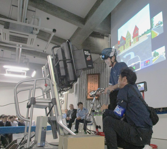 埼玉県飯能署が管内高校で体験型自転車安全教育