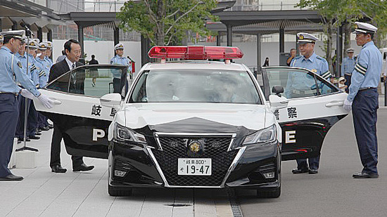 岐阜県警が秋の全国交通安全運動の出発式