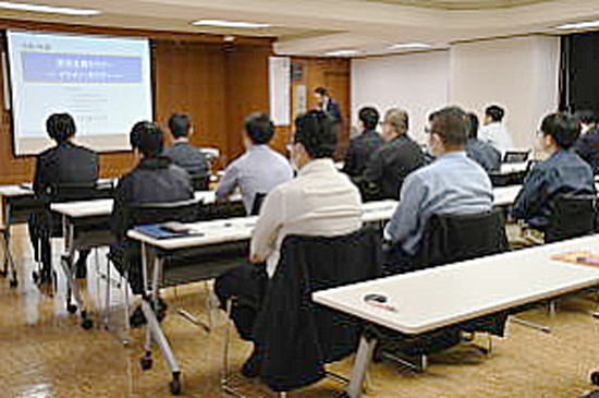 岩手県警がイクメン・セミナー　男性職員ら対象に育児参加の意識促す