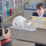 岡山県警察学校のアイドル猫「たま警視」が全国誌デビュー