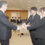 富山県警の20代職員のワーキンググループが人材確保の提言まとめる