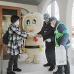 甘いお菓子で甘い話に注意　福井県鯖江署が人気洋菓子店と協力