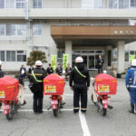 岐阜県飛騨署は郵便局と連携した交通安全広報啓発活動の出発式開く