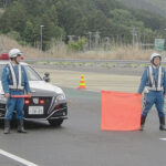 逆走事案に対応　静岡県警高速隊が実戦訓練