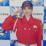奈良県警が奈良駅前で自転車の安全利用を呼びかけ　ミラノ五輪モーグル選手迎え