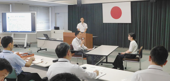 群馬県警がハラスメント相談員とピアサポーターを対象に合同研修