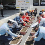 静岡県警高速隊が「ひまわりの絆プロジェクト」を開始