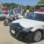 愛知県西尾署が乗り物展示イベントで警察広報活動