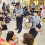 県民をトクリュウから守れ　滋賀県彦根署が副知事迎え啓発活動