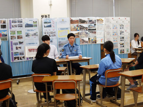 青森県八戸署は採用活動イベント「オープンポリスステーション」開催
