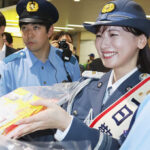 神奈川県伊勢佐木署が特殊詐欺防止の啓発キャンペーン　アナウンサー・皆藤愛子さんが注意喚起