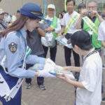 兵庫県宝塚署が交通安全イベント　アナウンサー・河西美帆さん迎え